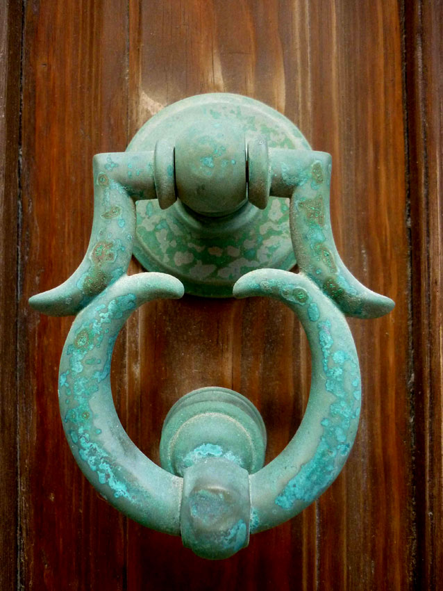 knocker